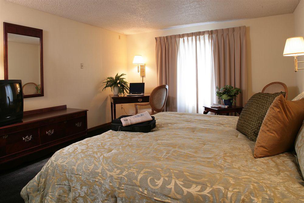 רפיד סיטי The Foothills Inn חדר תמונה